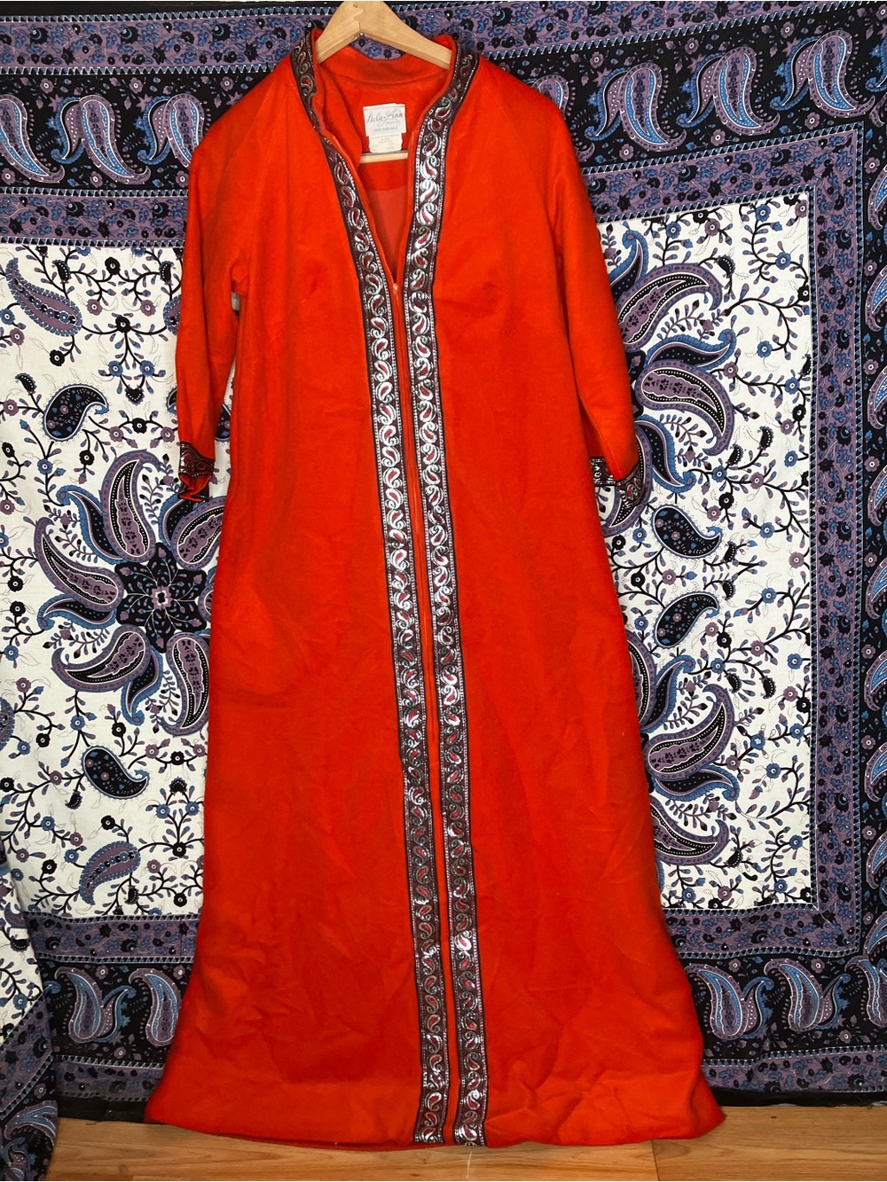 Dela Ann VTG 1960s fleece Abaya kaftan